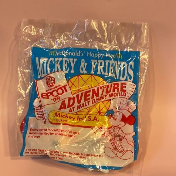 Walt Disney World Epcot ‘94 Adventure At Walt Disney World Mickey in U.S.A. 1994 - Picture 1 of 5